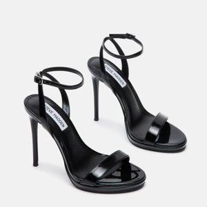 Steve Madden Wafer Black Patent Heel